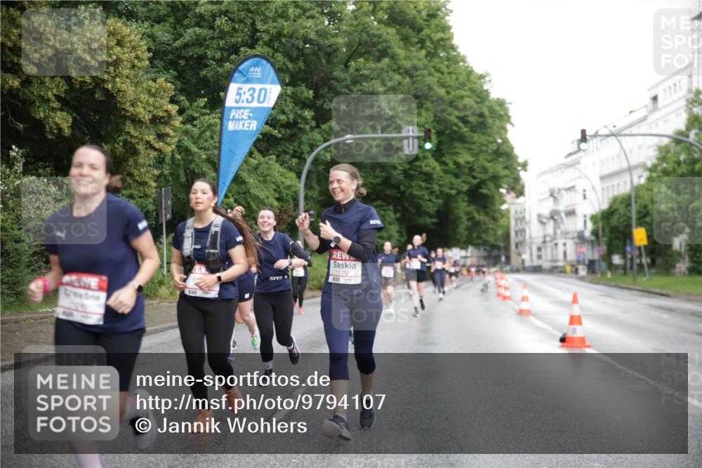 14.06.2026 - REWE Women's Run Jannik Wohlers http://msf.ph/oto/9794107 14.06.2026 09:54:09 Laufen 5, 30, 11332 meine-sportfotos.de