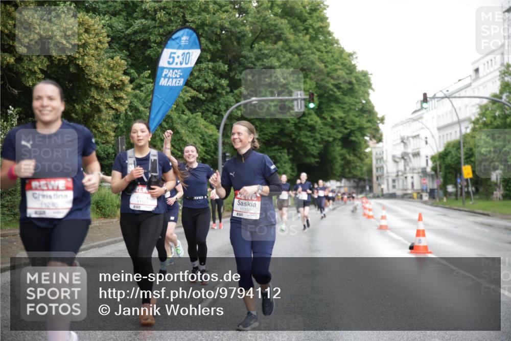14.06.2026 - REWE Women's Run Jannik Wohlers http://msf.ph/oto/9794112 14.06.2026 09:54:10 Laufen 5, 30, 11240, 11501, 57, 11332, 7 meine-sportfotos.de
