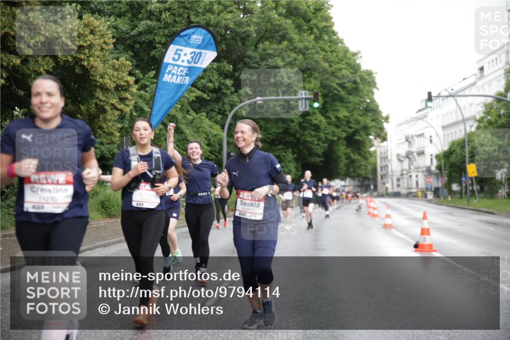 14.06.2026 - REWE Women's Run Jannik Wohlers http://msf.ph/oto/9794114 14.06.2026 09:54:10 Laufen 11240, 5, 30, 11501, 57, 11332 meine-sportfotos.de