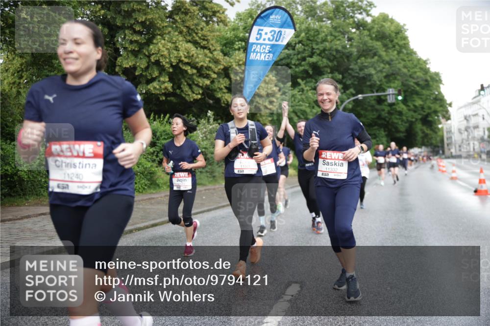 14.06.2026 - REWE Women's Run Jannik Wohlers http://msf.ph/oto/9794121 14.06.2026 09:54:10 Laufen 11240, 5, 30, 11501, 57, 11332, 7 meine-sportfotos.de