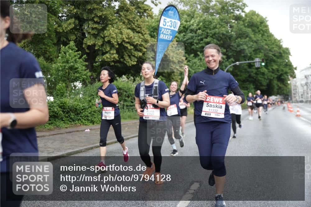 14.06.2026 - REWE Women's Run Jannik Wohlers http://msf.ph/oto/9794128 14.06.2026 09:54:10 Laufen 5, 30, 11501, 7, 11332, 7 meine-sportfotos.de