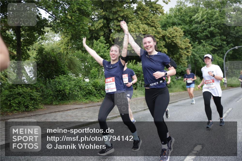14.06.2026 - REWE Women's Run Jannik Wohlers http://msf.ph/oto/9794142 14.06.2026 09:54:12 Laufen 10841, 37 meine-sportfotos.de