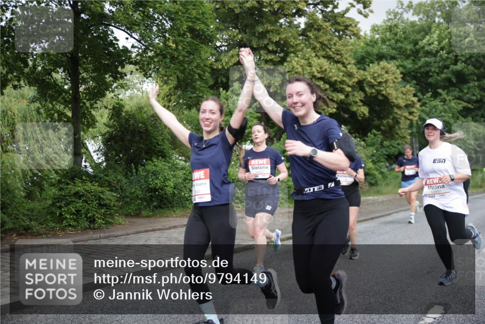 14.06.2026 - REWE Women's Run Jannik Wohlers http://msf.ph/oto/9794149 14.06.2026 09:54:12 Laufen 841, 10427, 3, 7, 10937, 51 meine-sportfotos.de