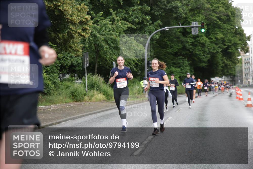 14.06.2026 - REWE Women's Run Jannik Wohlers http://msf.ph/oto/9794199 14.06.2026 09:54:17 Laufen  meine-sportfotos.de