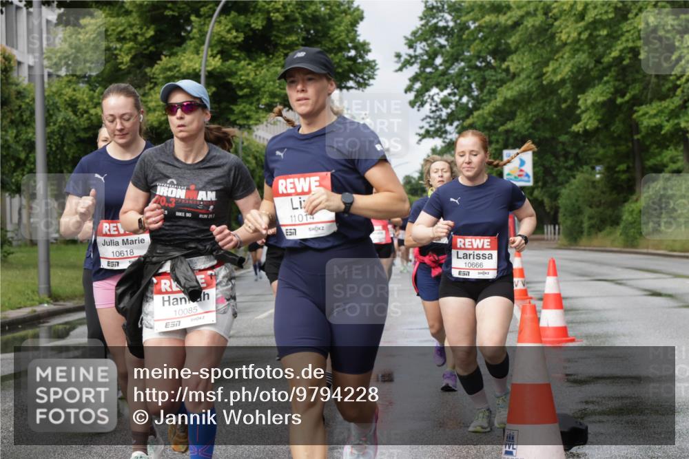 14.06.2026 - REWE Women's Run Jannik Wohlers http://msf.ph/oto/9794228 14.06.2026 09:08:17 Laufen 10618, 90, 211, 11014, 57, 10085, 10666, 7 meine-sportfotos.de