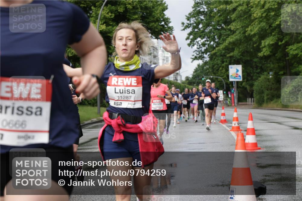14.06.2026 - REWE Women's Run Jannik Wohlers http://msf.ph/oto/9794259 14.06.2026 09:08:19 Laufen 0666, 7, 11287, 7 meine-sportfotos.de