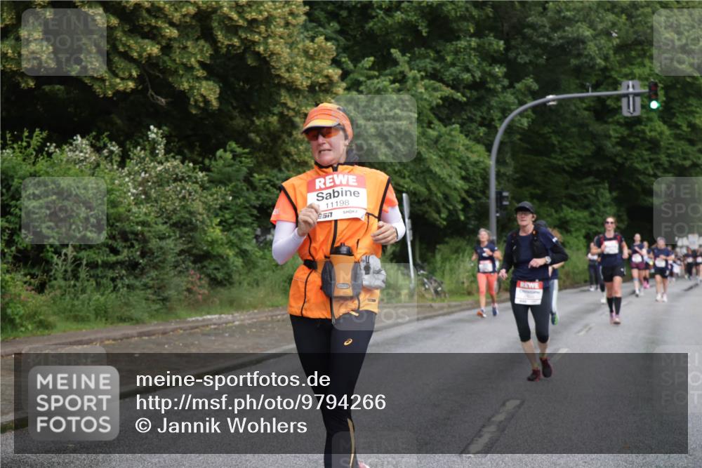 14.06.2026 - REWE Women's Run Jannik Wohlers http://msf.ph/oto/9794266 14.06.2026 09:54:29 Laufen 11198 meine-sportfotos.de