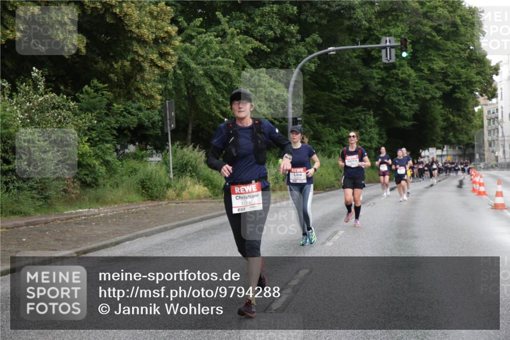 14.06.2026 - REWE Women's Run Jannik Wohlers http://msf.ph/oto/9794288 14.06.2026 09:54:30 Laufen 10940 meine-sportfotos.de