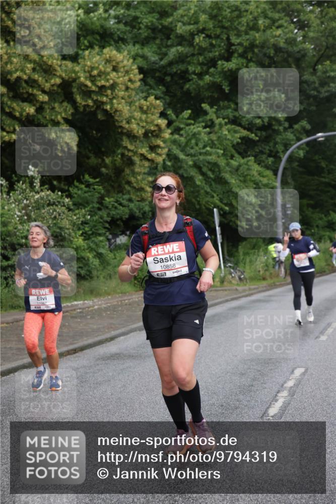 14.06.2026 - REWE Women's Run Jannik Wohlers http://msf.ph/oto/9794319 14.06.2026 09:54:34 Laufen 11067, 51, 10858, 657 meine-sportfotos.de