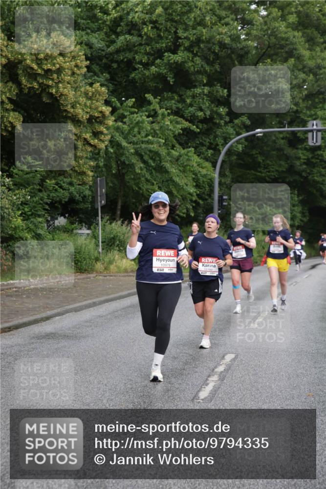 14.06.2026 - REWE Women's Run Jannik Wohlers http://msf.ph/oto/9794335 14.06.2026 09:54:37 Laufen 10979, 11199 meine-sportfotos.de
