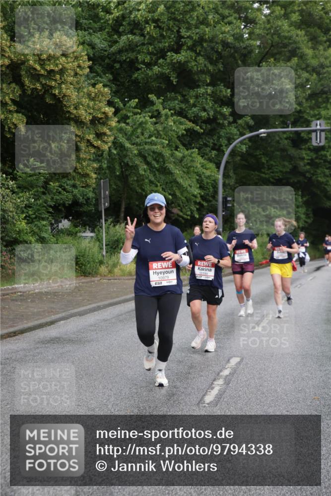 14.06.2026 - REWE Women's Run Jannik Wohlers http://msf.ph/oto/9794338 14.06.2026 09:54:37 Laufen 10979, 57, 11199 meine-sportfotos.de