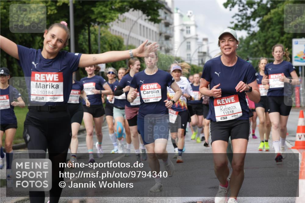 14.06.2026 - REWE Women's Run Jannik Wohlers http://msf.ph/oto/9794340 14.06.2026 09:08:25 Laufen 1245, 10184, 7, 10102, 10115, 7, 11518 meine-sportfotos.de