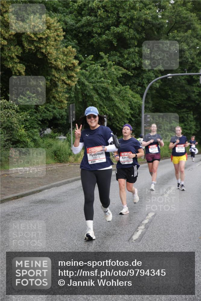 14.06.2026 - REWE Women's Run Jannik Wohlers http://msf.ph/oto/9794345 14.06.2026 09:54:37 Laufen 10979, 657, 11199 meine-sportfotos.de