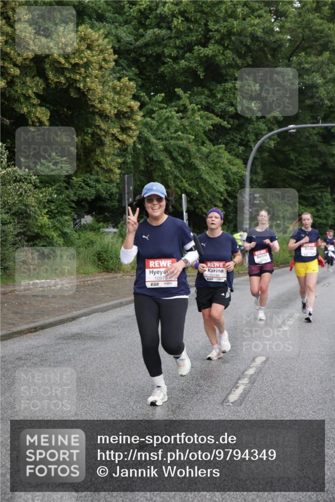 14.06.2026 - REWE Women's Run Jannik Wohlers http://msf.ph/oto/9794349 14.06.2026 09:54:37 Laufen 10979, 11199 meine-sportfotos.de