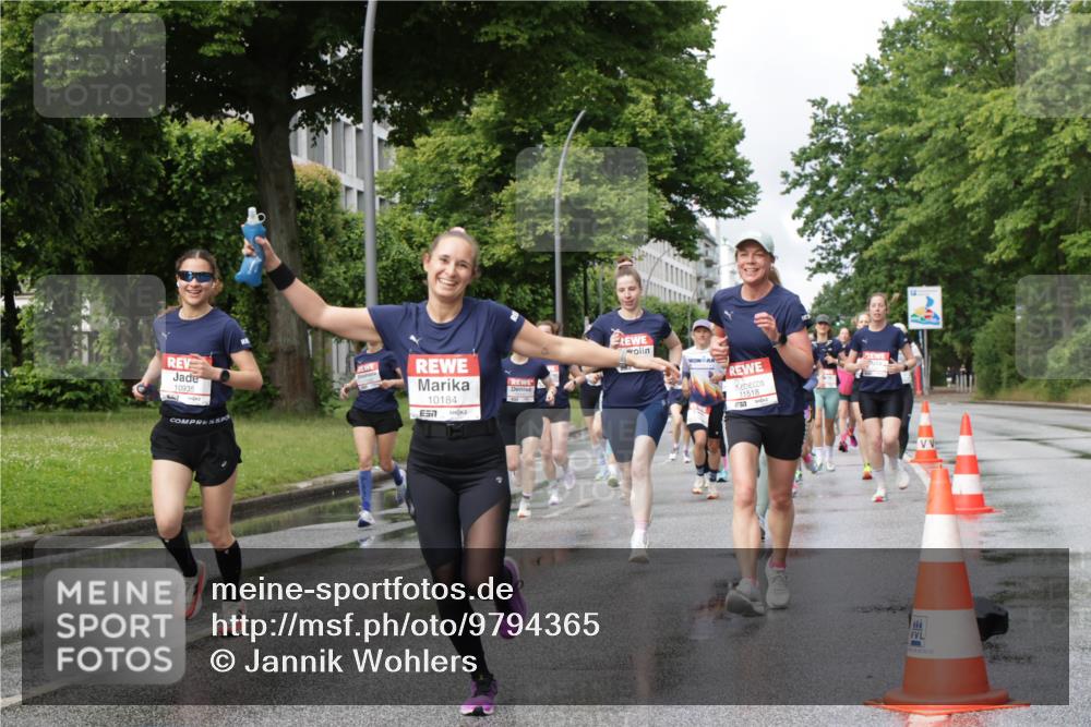 14.06.2026 - REWE Women's Run Jannik Wohlers http://msf.ph/oto/9794365 14.06.2026 09:08:25 Laufen 10935, 10184, 7, 11518, 550 meine-sportfotos.de