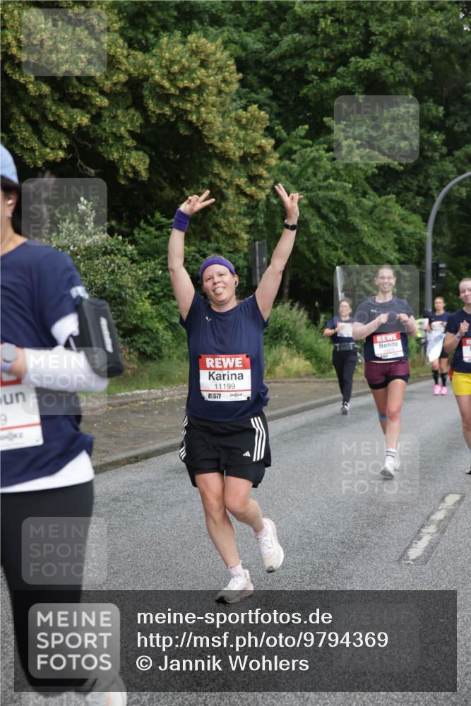 14.06.2026 - REWE Women's Run Jannik Wohlers http://msf.ph/oto/9794369 14.06.2026 09:54:38 Laufen 9, 11199, 57 meine-sportfotos.de