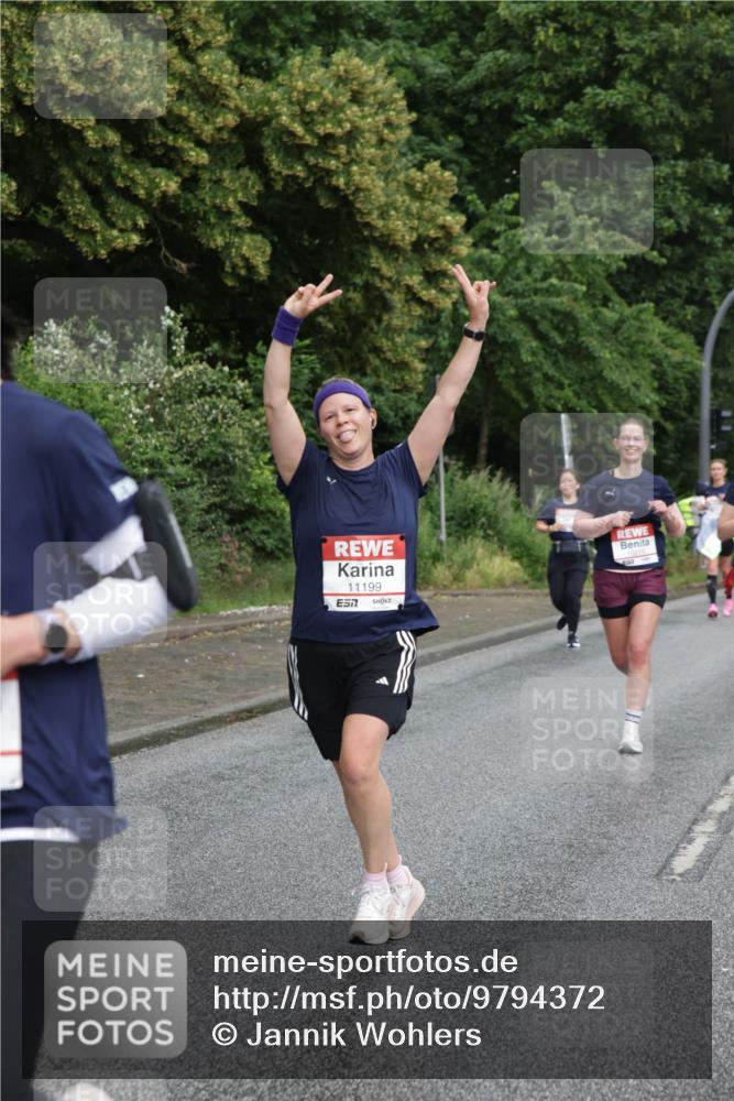 14.06.2026 - REWE Women's Run Jannik Wohlers http://msf.ph/oto/9794372 14.06.2026 09:54:38 Laufen 11199, 7 meine-sportfotos.de