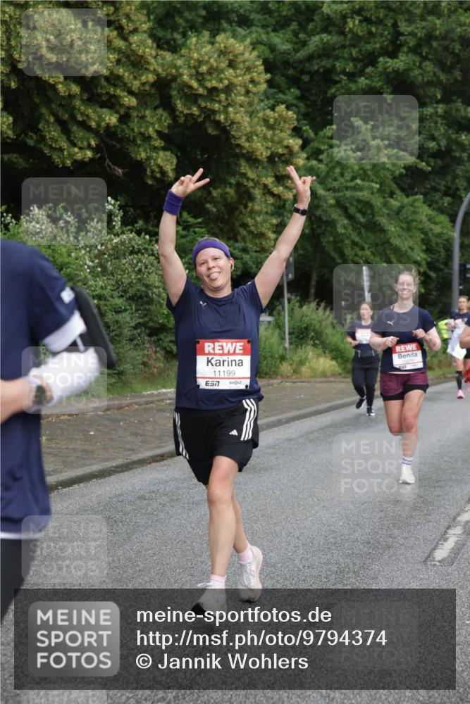14.06.2026 - REWE Women's Run Jannik Wohlers http://msf.ph/oto/9794374 14.06.2026 09:54:38 Laufen 11199, 7 meine-sportfotos.de