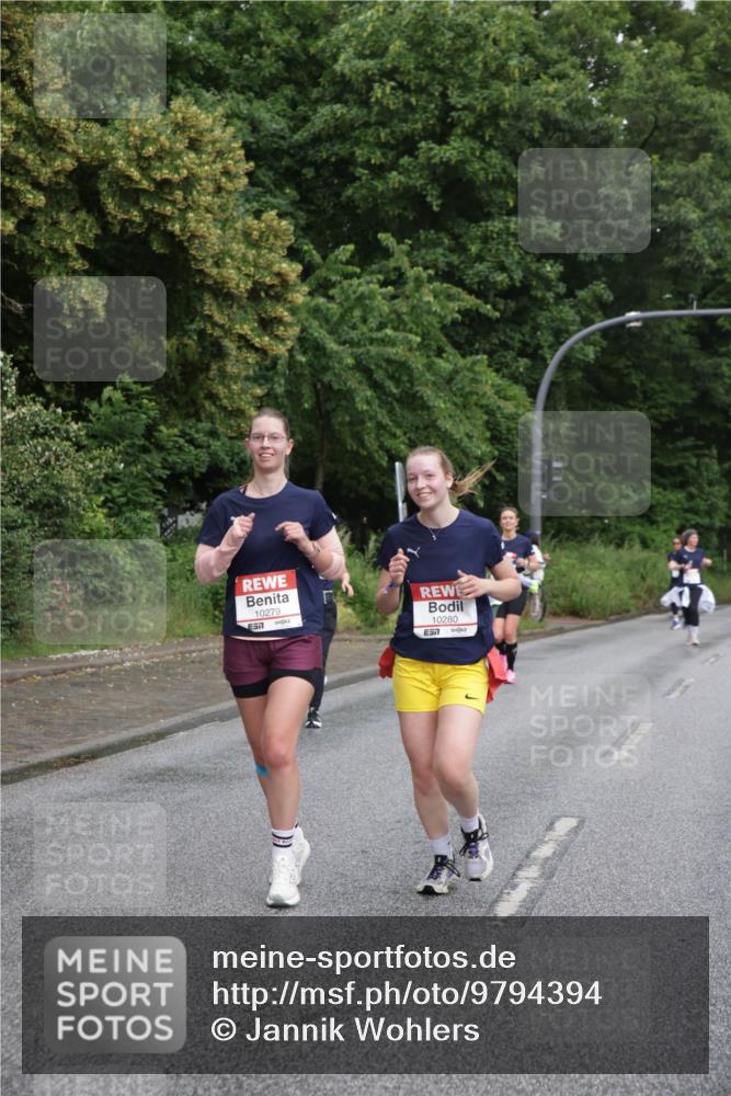 14.06.2026 - REWE Women's Run Jannik Wohlers http://msf.ph/oto/9794394 14.06.2026 09:54:40 Laufen 10279, 7, 10280, 57 meine-sportfotos.de