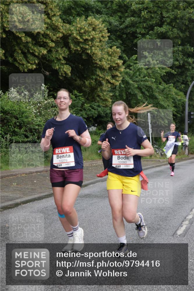 14.06.2026 - REWE Women's Run Jannik Wohlers http://msf.ph/oto/9794416 14.06.2026 09:54:40 Laufen 10279, 7, 10280, 7 meine-sportfotos.de