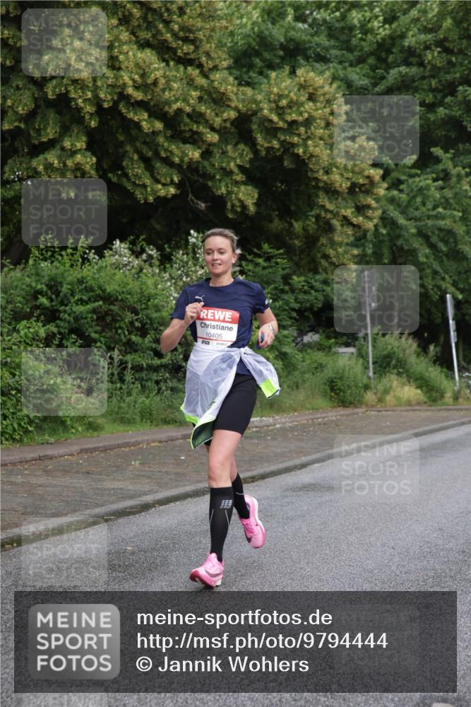 14.06.2026 - REWE Women's Run Jannik Wohlers http://msf.ph/oto/9794444 14.06.2026 09:54:45 Laufen 10405 meine-sportfotos.de