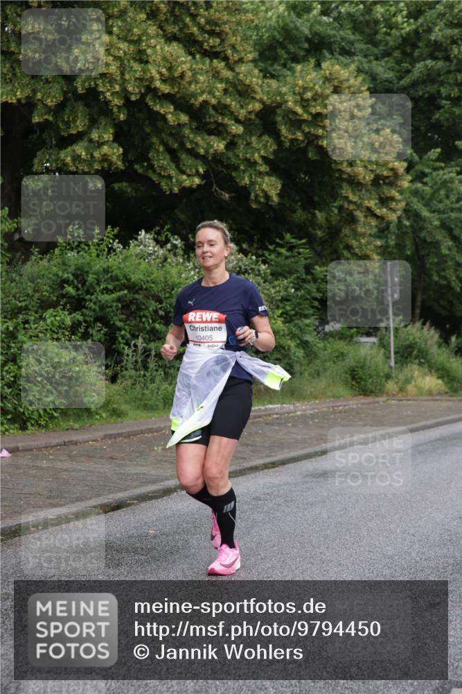14.06.2026 - REWE Women's Run Jannik Wohlers http://msf.ph/oto/9794450 14.06.2026 09:54:45 Laufen 10405 meine-sportfotos.de