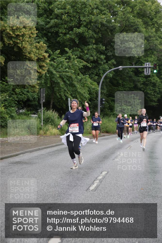 14.06.2026 - REWE Women's Run Jannik Wohlers http://msf.ph/oto/9794468 14.06.2026 09:54:46 Laufen 1072 meine-sportfotos.de