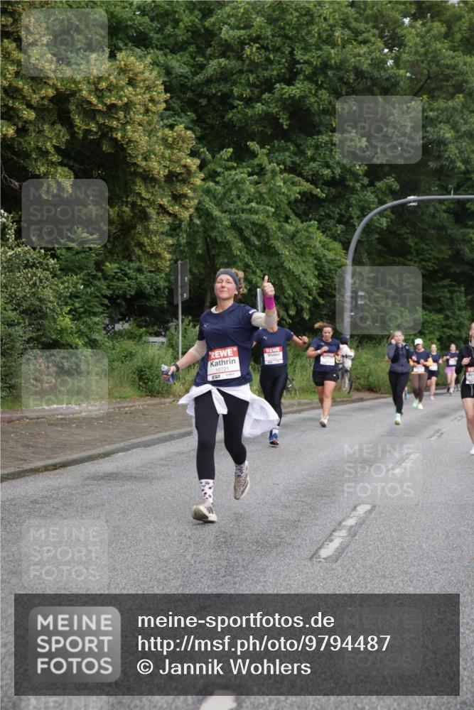14.06.2026 - REWE Women's Run Jannik Wohlers http://msf.ph/oto/9794487 14.06.2026 09:54:47 Laufen 10721 meine-sportfotos.de