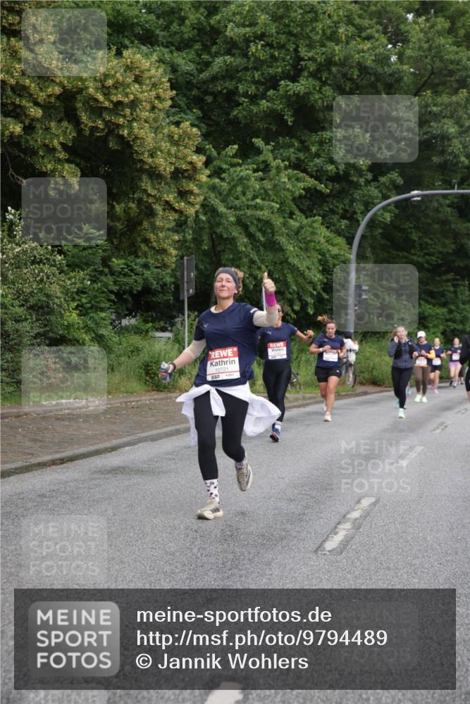 14.06.2026 - REWE Women's Run Jannik Wohlers http://msf.ph/oto/9794489 14.06.2026 09:54:47 Laufen 10721, 57 meine-sportfotos.de
