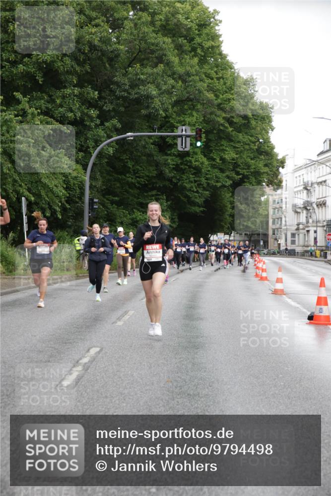 14.06.2026 - REWE Women's Run Jannik Wohlers http://msf.ph/oto/9794498 14.06.2026 09:54:49 Laufen  meine-sportfotos.de