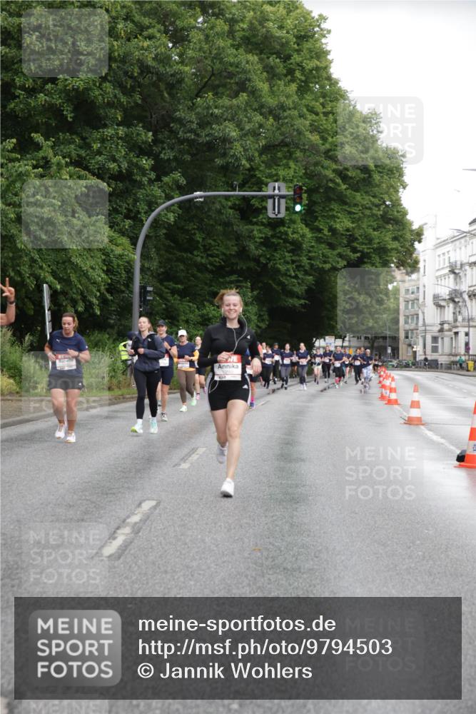 14.06.2026 - REWE Women's Run Jannik Wohlers http://msf.ph/oto/9794503 14.06.2026 09:54:49 Laufen 6 meine-sportfotos.de