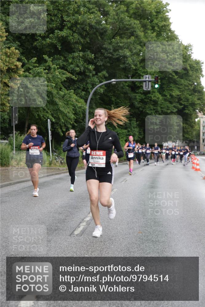 14.06.2026 - REWE Women's Run Jannik Wohlers http://msf.ph/oto/9794514 14.06.2026 09:54:50 Laufen 10565, 577 meine-sportfotos.de