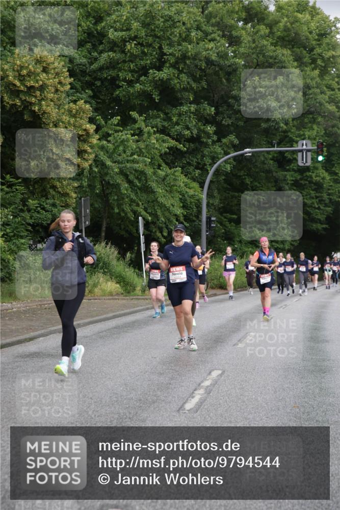 14.06.2026 - REWE Women's Run Jannik Wohlers http://msf.ph/oto/9794544 14.06.2026 09:54:52 Laufen 4 meine-sportfotos.de
