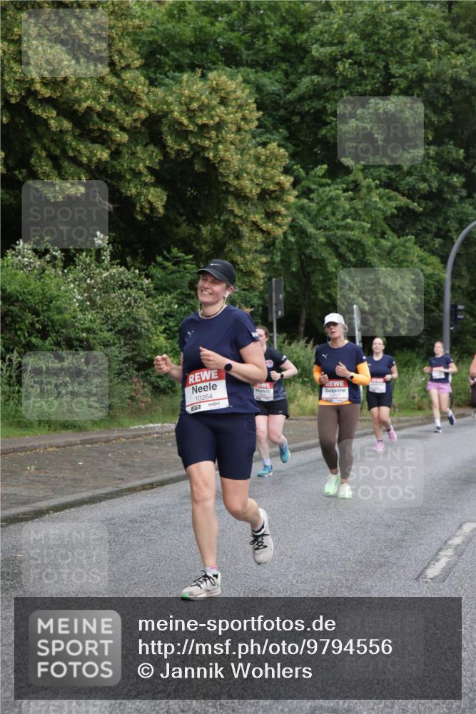 14.06.2026 - REWE Women's Run Jannik Wohlers http://msf.ph/oto/9794556 14.06.2026 09:54:54 Laufen 10264, 7 meine-sportfotos.de