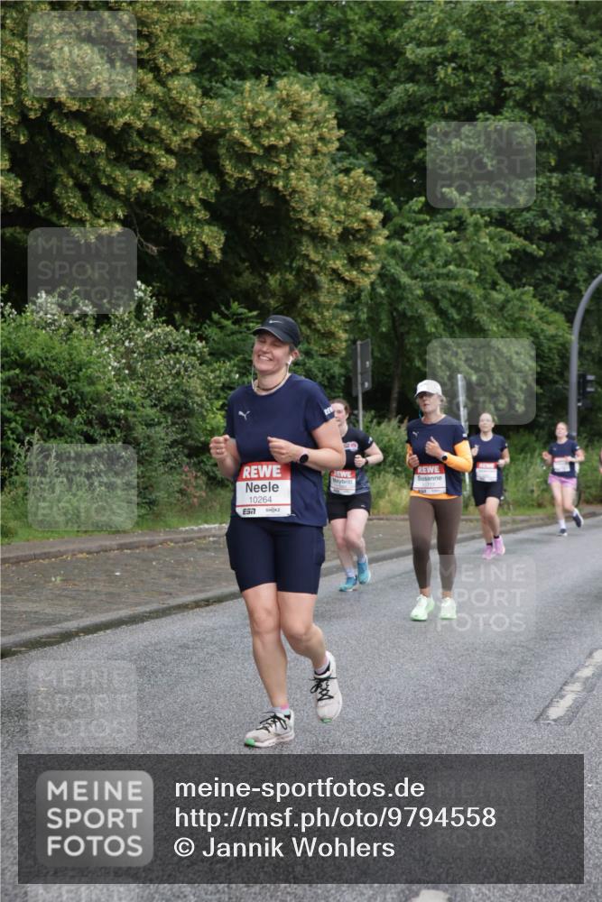 14.06.2026 - REWE Women's Run Jannik Wohlers http://msf.ph/oto/9794558 14.06.2026 09:54:54 Laufen 10264, 57 meine-sportfotos.de