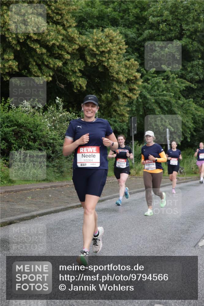 14.06.2026 - REWE Women's Run Jannik Wohlers http://msf.ph/oto/9794566 14.06.2026 09:54:54 Laufen 10264, 7 meine-sportfotos.de