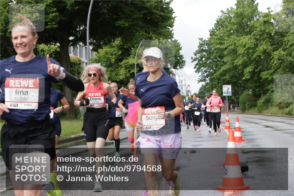 14.06.2026 - REWE Women's Run Jannik Wohlers http://msf.ph/oto/9794568 14.06.2026 09:08:34 Laufen 10896, 7, 10204, 7, 10144, 57, 12 meine-sportfotos.de