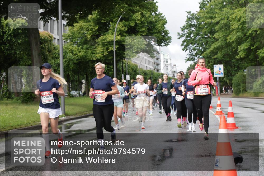 14.06.2026 - REWE Women's Run Jannik Wohlers http://msf.ph/oto/9794579 14.06.2026 09:08:36 Laufen 10794, 11283, 57, 11273, 66, 93, 02, 22 meine-sportfotos.de