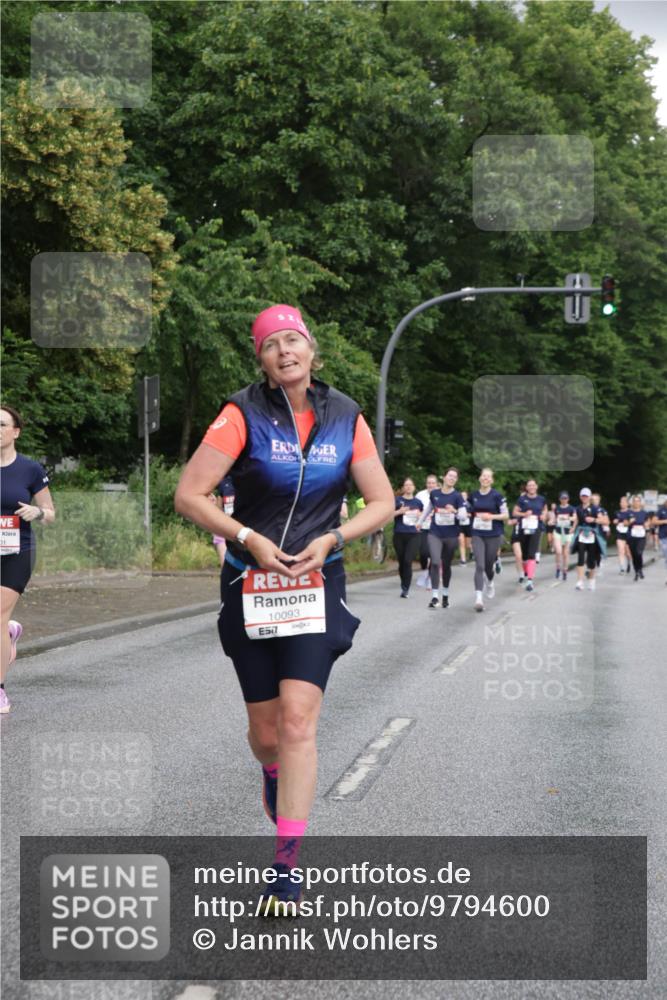 14.06.2026 - REWE Women's Run Jannik Wohlers http://msf.ph/oto/9794600 14.06.2026 09:54:57 Laufen 01, 10093, 57 meine-sportfotos.de