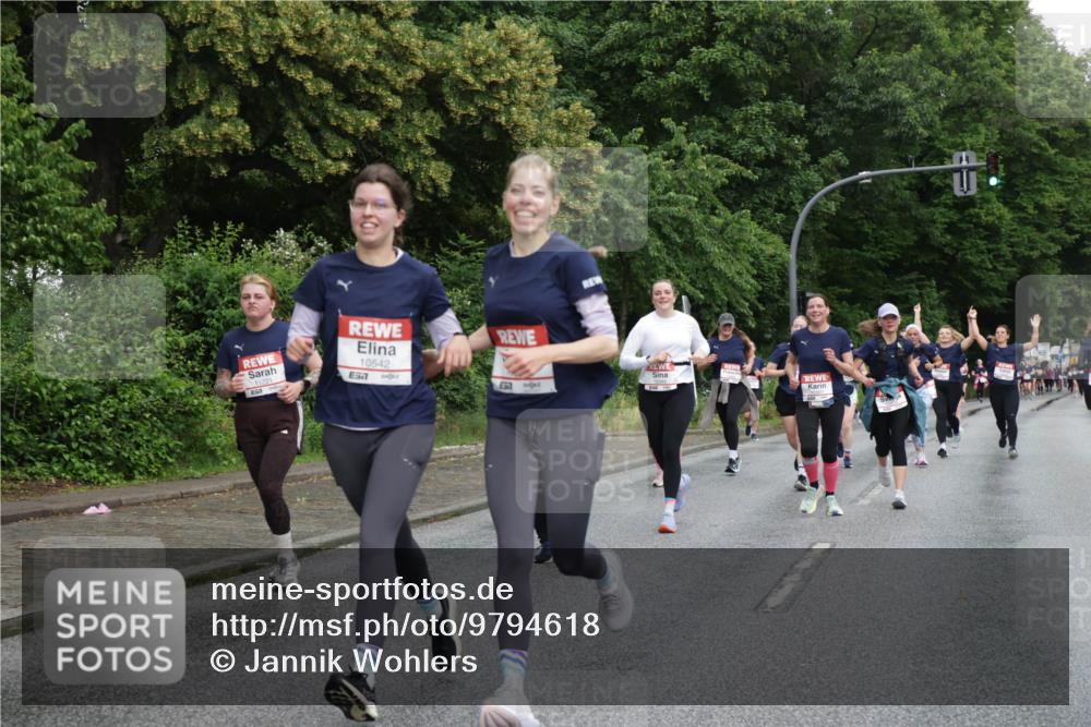 14.06.2026 - REWE Women's Run Jannik Wohlers http://msf.ph/oto/9794618 14.06.2026 09:55:03 Laufen 57, 10542 meine-sportfotos.de