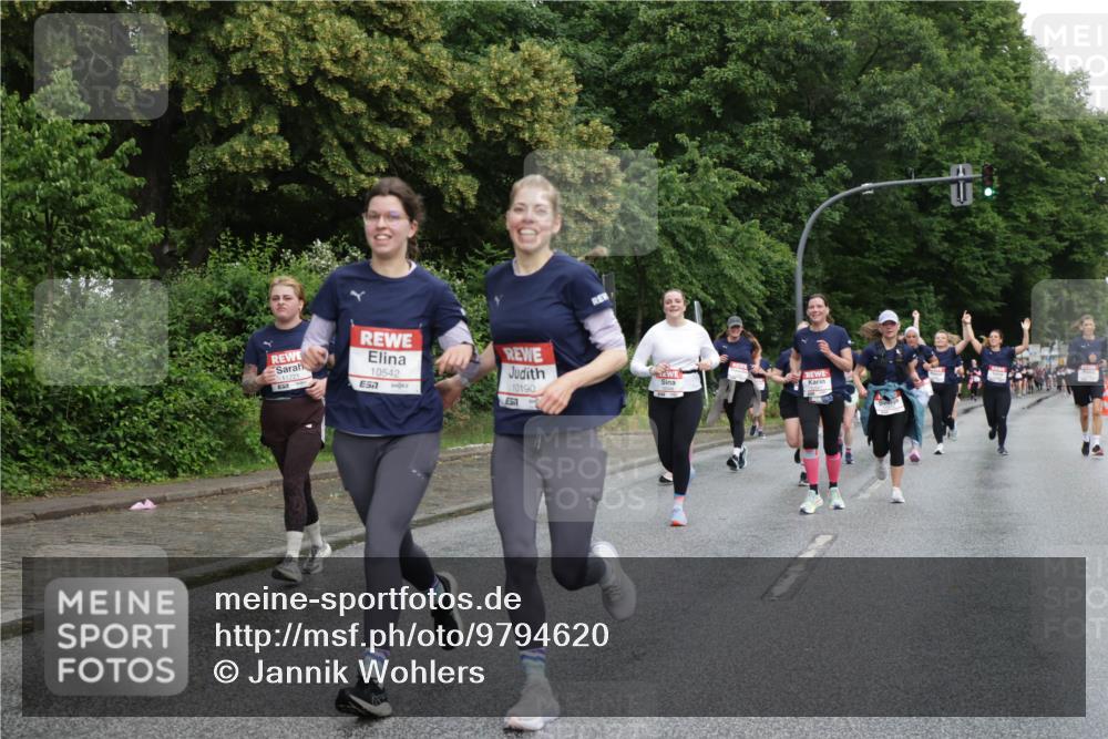14.06.2026 - REWE Women's Run Jannik Wohlers http://msf.ph/oto/9794620 14.06.2026 09:55:03 Laufen 10542, 10190 meine-sportfotos.de