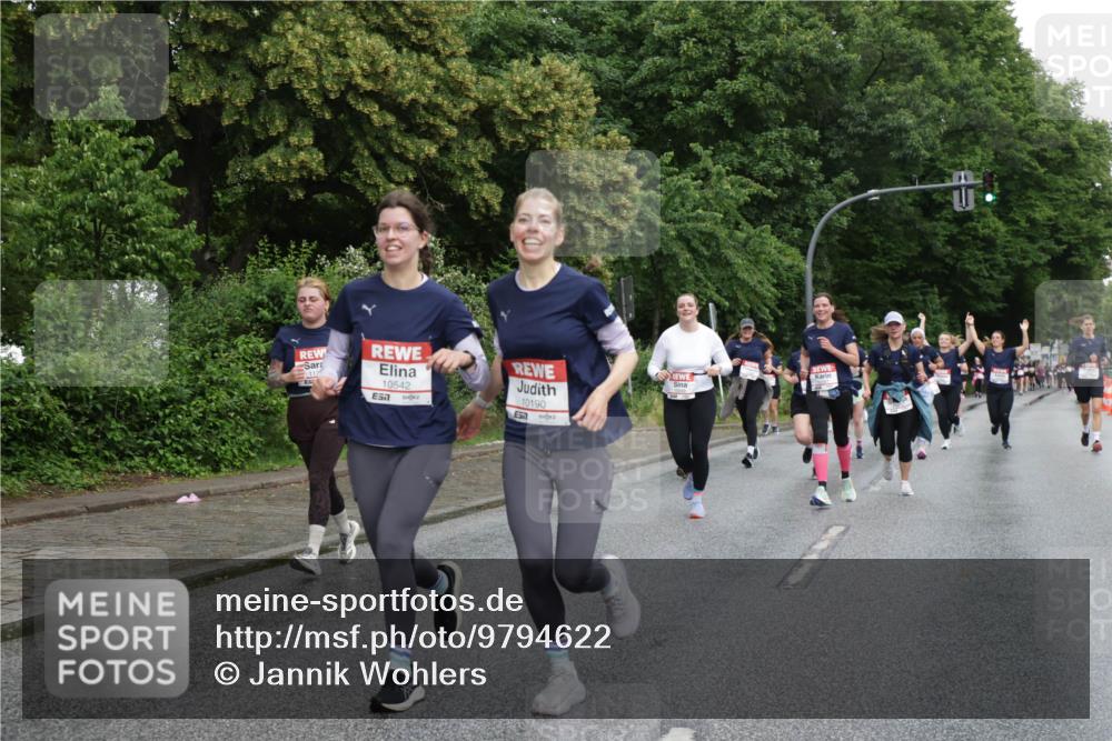 14.06.2026 - REWE Women's Run Jannik Wohlers http://msf.ph/oto/9794622 14.06.2026 09:55:03 Laufen 10542, 7, 10190 meine-sportfotos.de