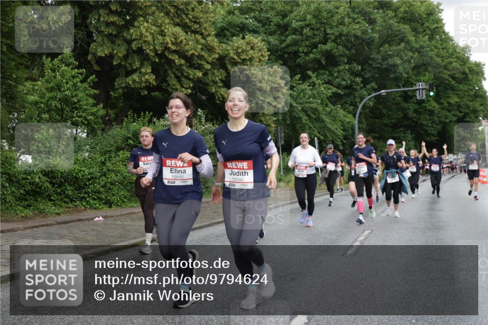 14.06.2026 - REWE Women's Run Jannik Wohlers http://msf.ph/oto/9794624 14.06.2026 09:55:03 Laufen 10542, 7, 10190 meine-sportfotos.de