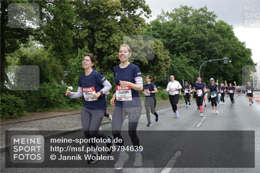 14.06.2026 - REWE Women's Run Jannik Wohlers http://msf.ph/oto/9794639 14.06.2026 09:55:03 Laufen 10542, 10190 meine-sportfotos.de