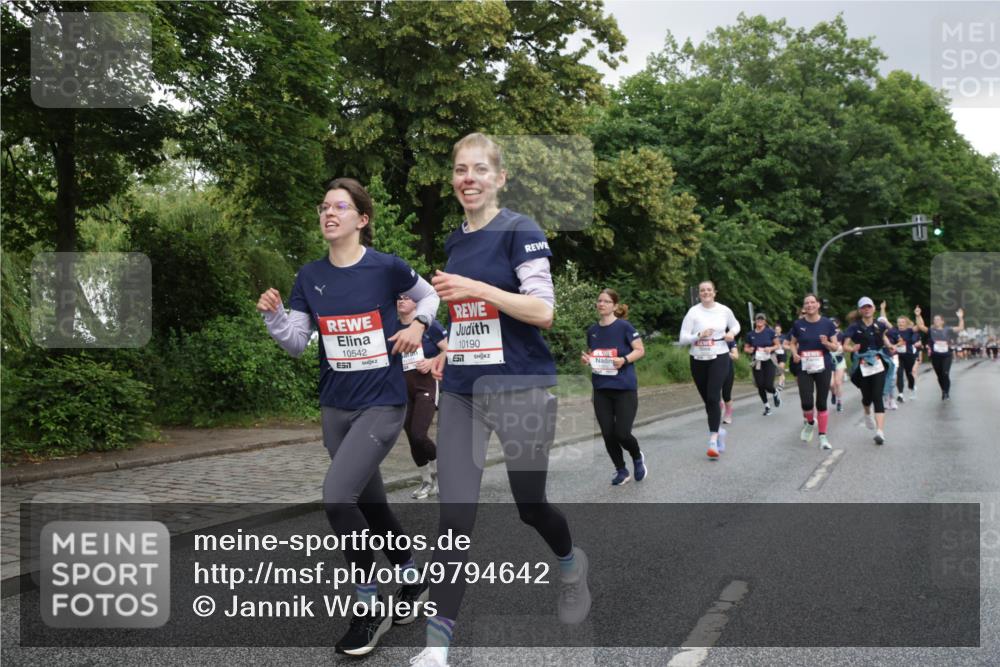14.06.2026 - REWE Women's Run Jannik Wohlers http://msf.ph/oto/9794642 14.06.2026 09:55:03 Laufen 10542, 51, 10190 meine-sportfotos.de
