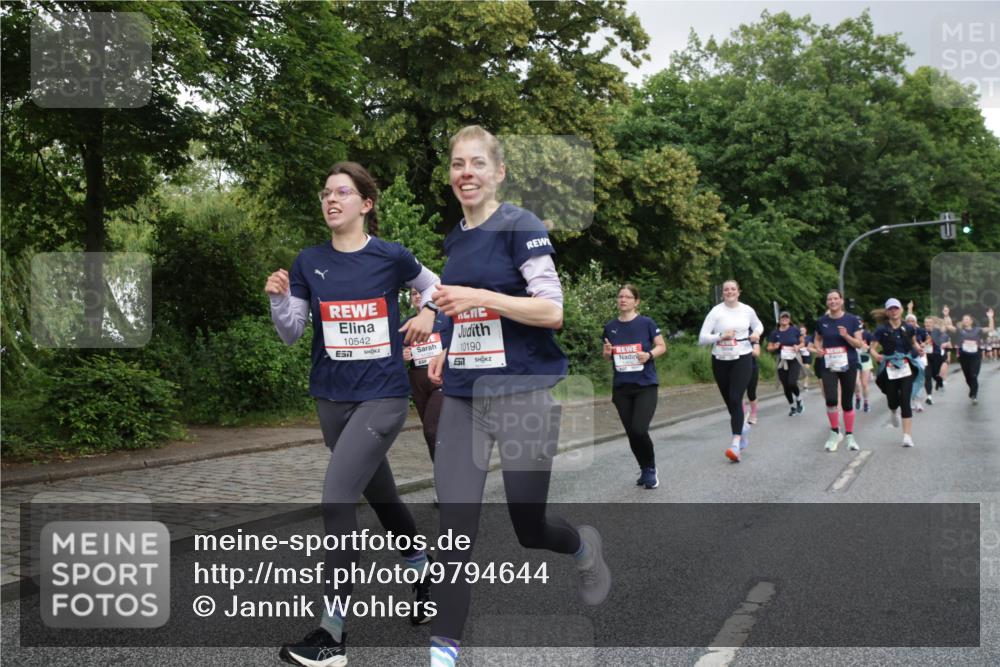 14.06.2026 - REWE Women's Run Jannik Wohlers http://msf.ph/oto/9794644 14.06.2026 09:55:03 Laufen 10542, 11221, 10190 meine-sportfotos.de