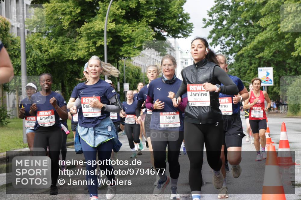14.06.2026 - REWE Women's Run Jannik Wohlers http://msf.ph/oto/9794677 14.06.2026 09:08:44 Laufen 10213, 10129, 10925, 57, 261, 10363, 10235, 7, 1, 755, 10150 meine-sportfotos.de