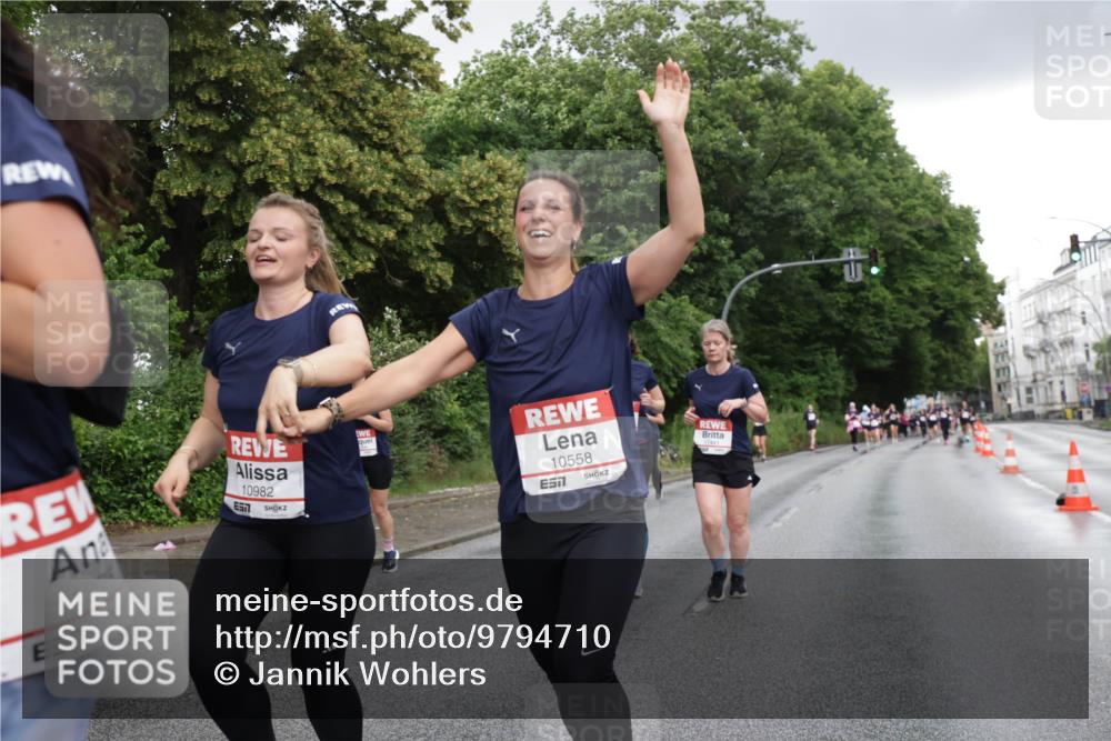 14.06.2026 - REWE Women's Run Jannik Wohlers http://msf.ph/oto/9794710 14.06.2026 09:55:09 Laufen 11275, 10982, 10558, 7 meine-sportfotos.de