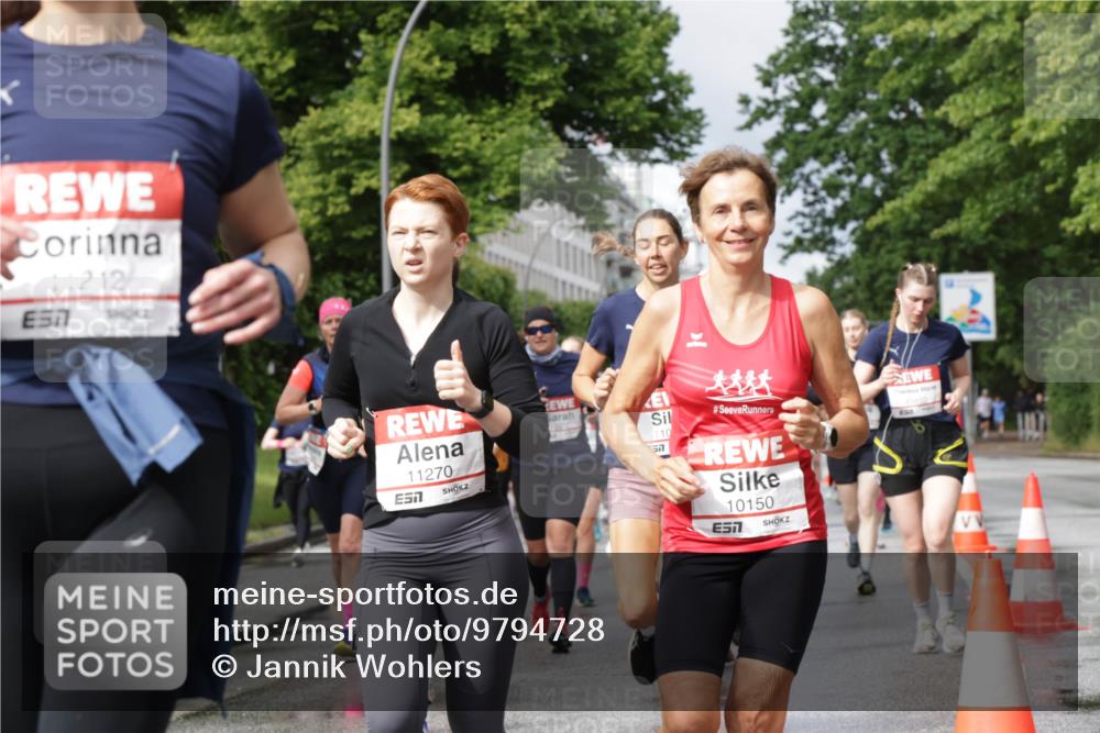 14.06.2026 - REWE Women's Run Jannik Wohlers http://msf.ph/oto/9794728 14.06.2026 09:08:48 Laufen 1, 212, 11270, 110, 10150, 7 meine-sportfotos.de