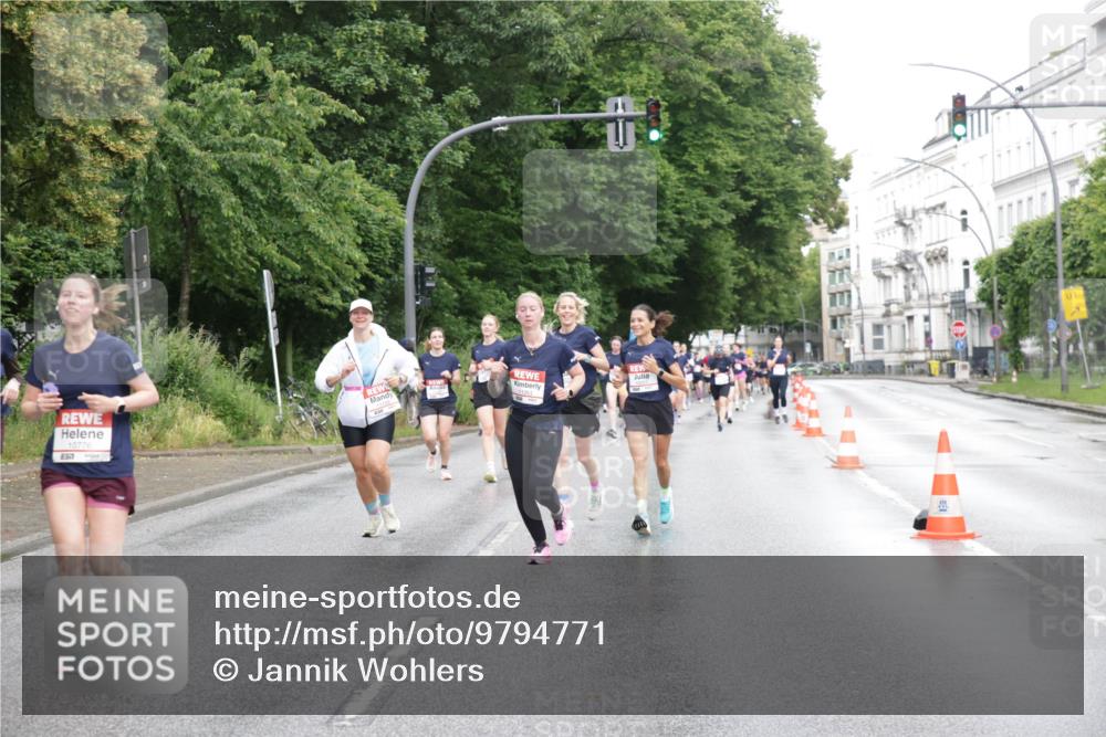 14.06.2026 - REWE Women's Run Jannik Wohlers http://msf.ph/oto/9794771 14.06.2026 09:55:22 Laufen 10776, 517, 1, 11353 meine-sportfotos.de